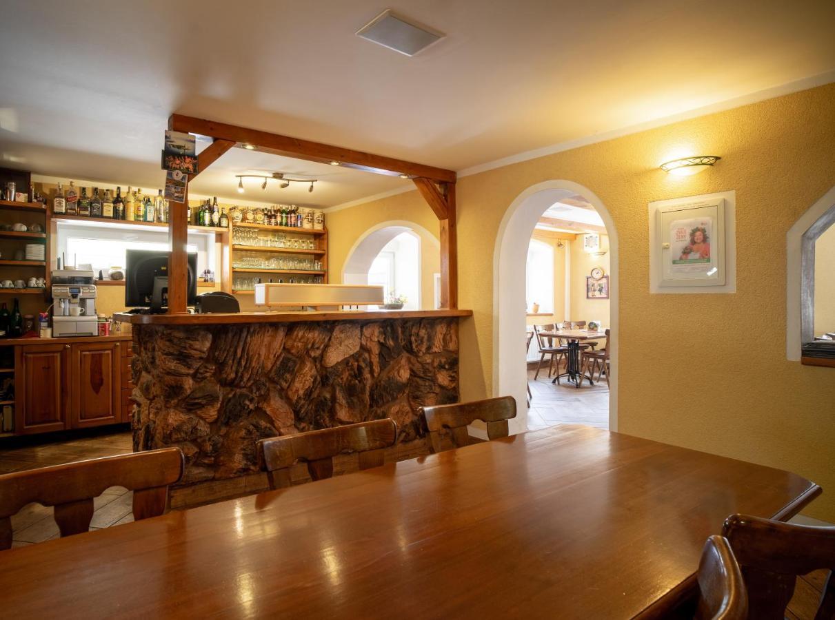Restaurant & Pension Liebenstein Libá 외부 사진