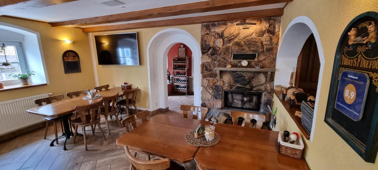 Restaurant & Pension Liebenstein Libá 외부 사진