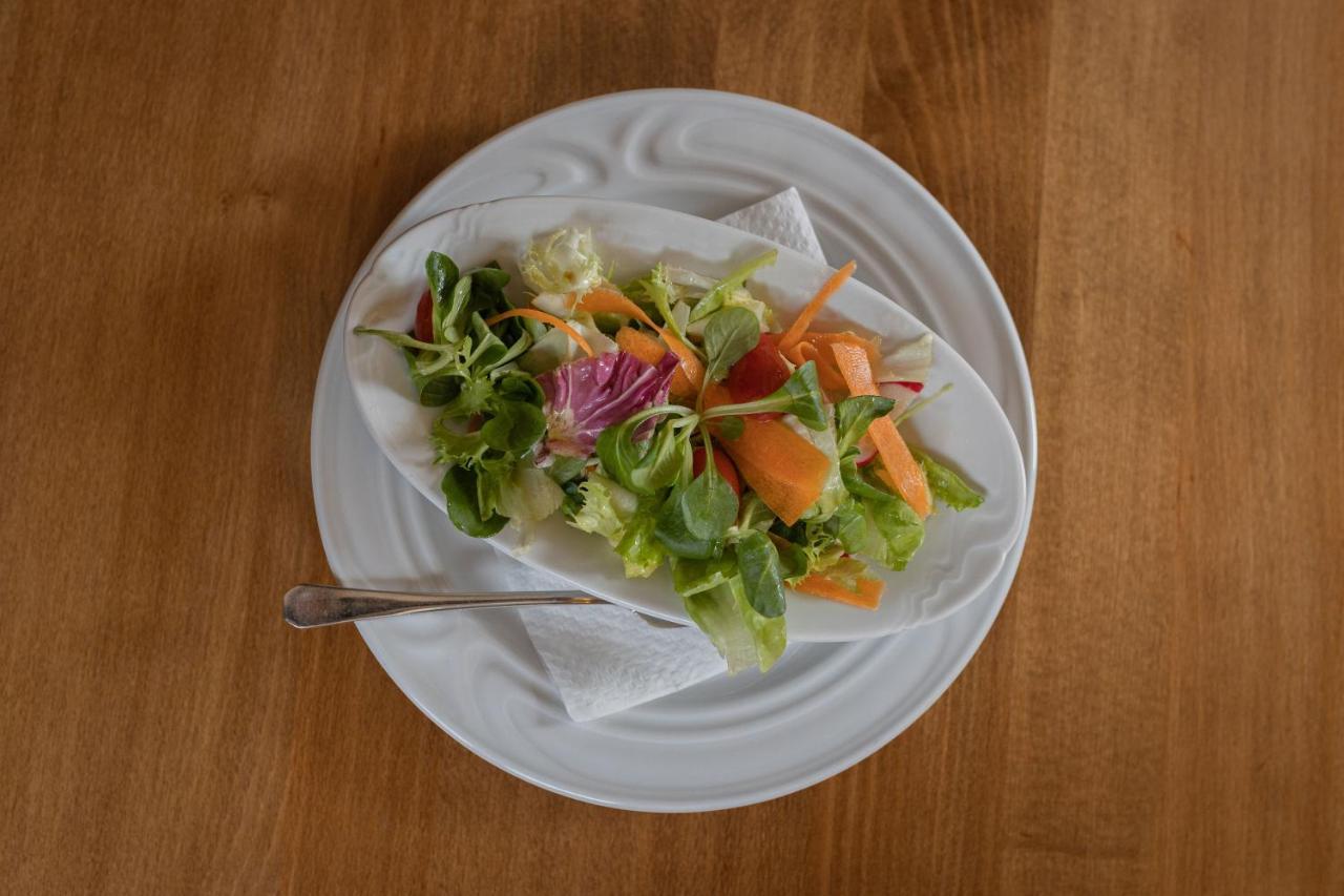Restaurant & Pension Liebenstein Libá 외부 사진